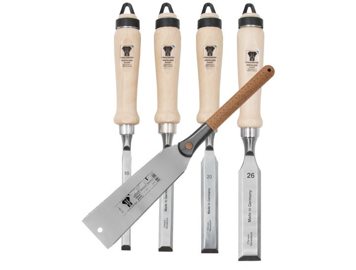 Sada dlát včetně japonské pilky